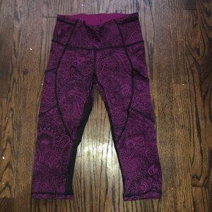 Lululemon cropped leggings